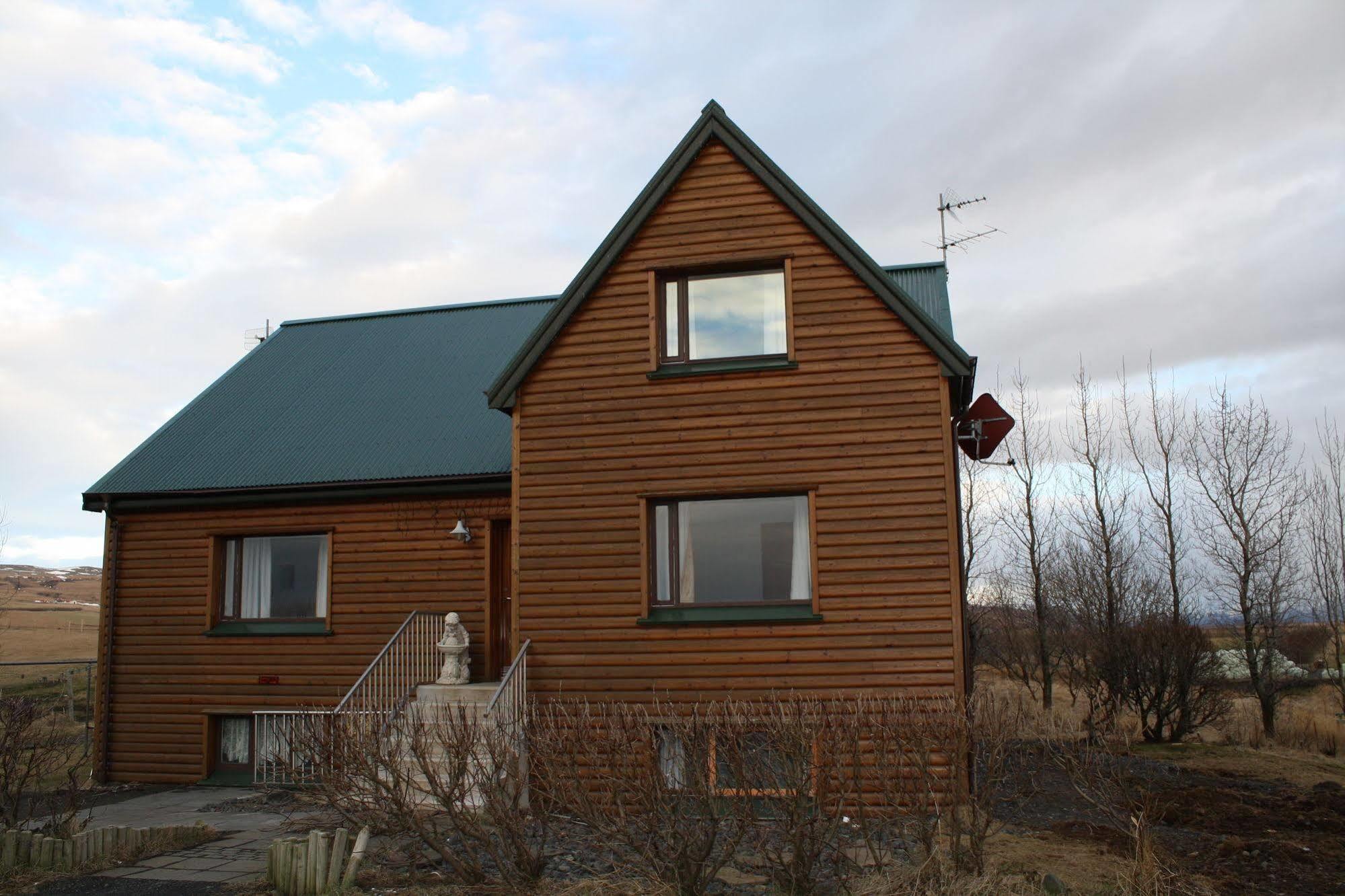Hellisholar Cottages Hvolsvöllur Extérieur photo